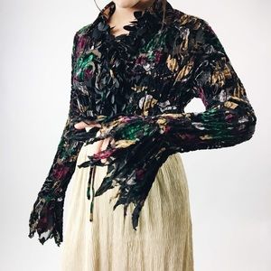 90’s/Y2K Velvet Witch Shirt⠀